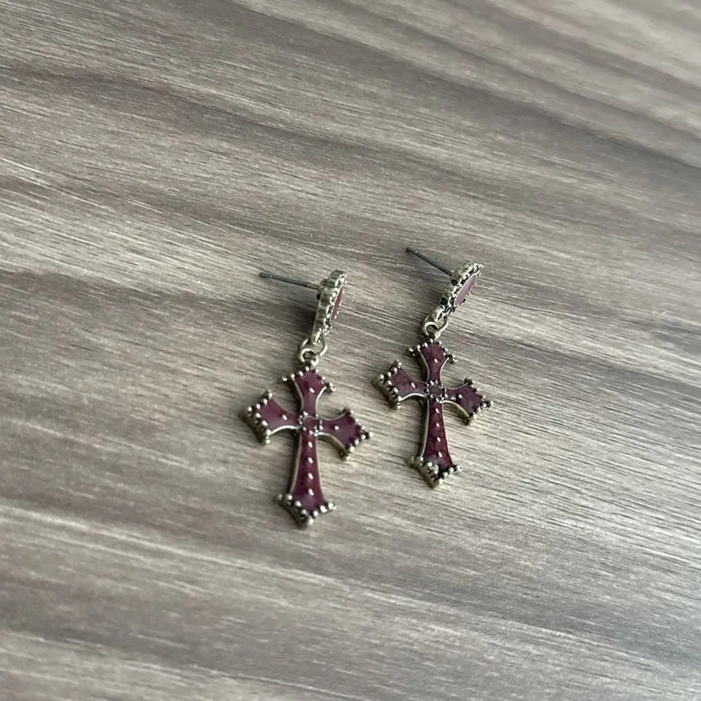 Cross Drop Earrings Q925